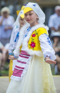 Ukrayna halk dansçıları