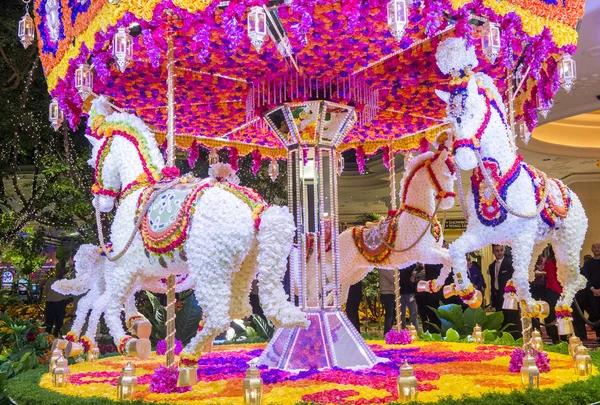 Las Vegas Wynn hotel flower installation — Stock Photo, Image