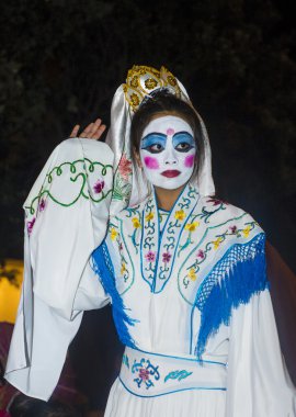 Çin yeni yılı parade