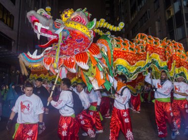 Çin yeni yılı parade