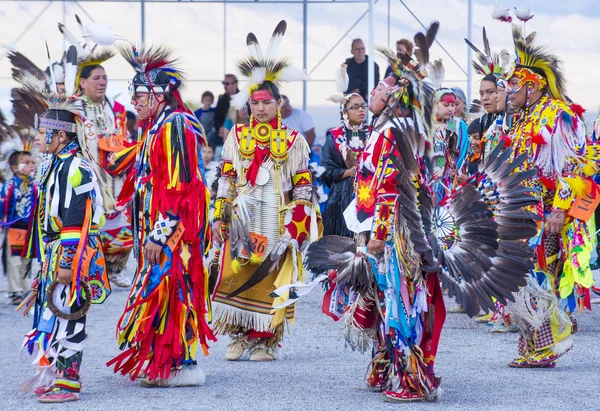 Pajutowie plemienia pow wow — Zdjęcie stockowe