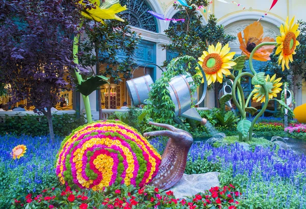 LAS VEGAS - JAN 19 : Chinese New Year In Bellagio Hotel Conservatory &  Botanical Gardens On January 19, 2015 In Las Vegas. There Are Five Seasonal  Themes That The Conservatory Undergoes