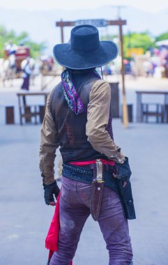 mezar taşı vigilante gün
