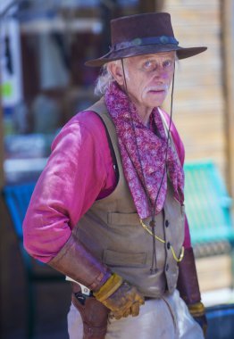 mezar taşı vigilante gün