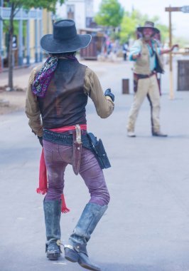 mezar taşı vigilante gün
