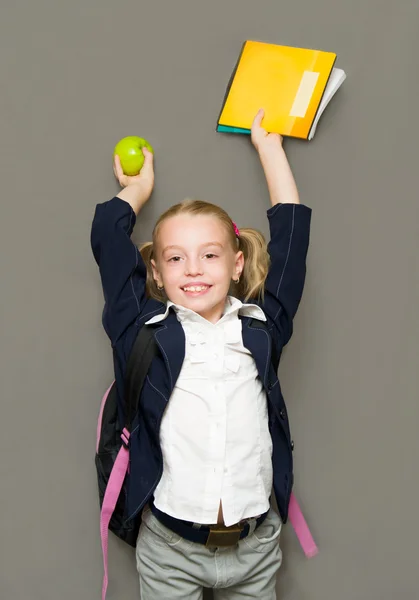 Zpátky do školy. šťastný školačka s konceptem copybooks.school — Stock fotografie