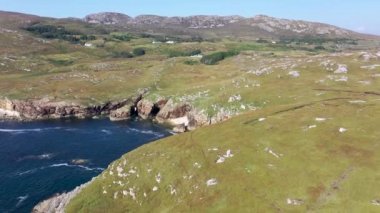 Marmeelan ve Falcorrib 'un Dungloe' nun güneyinde, Donegal Bölgesi - İrlanda