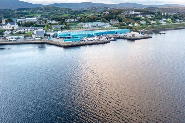 Killybegs, Irlanda - 13 de outubro de 2021 - Killybegs é o porto de pesca mais importante da Irlanda — Fotografia de Stock