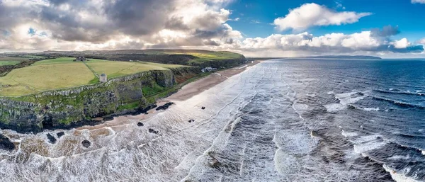 Aerial view of Downhill at the Mussenden Temple in County Londonderry in Northern Ireland — Stock Photo, Image