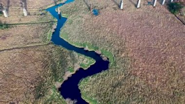 Creeslough in County Donegal - İrlanda 'dan Owencarrow Demiryolu Viaduct' unun hava manzarası