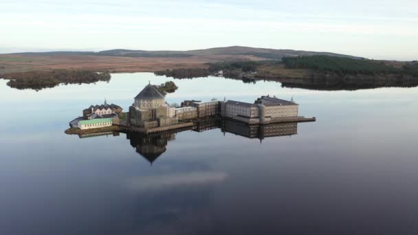 A bela Lough Derg no Condado de Donegal - Irlanda — Vídeo de Stock