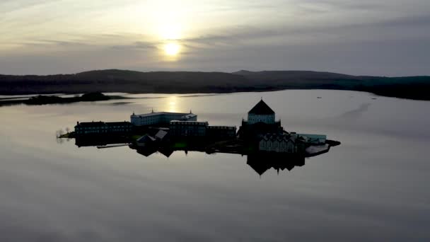 A gyönyörű Lough Derg Donegal megyében - Írország — Stock videók