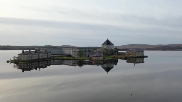 A gyönyörű Lough Derg Donegal megyében - Írország — Stock videók