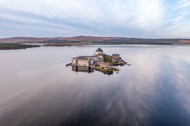 Donegal, İrlanda 'daki güzel Lough Derg