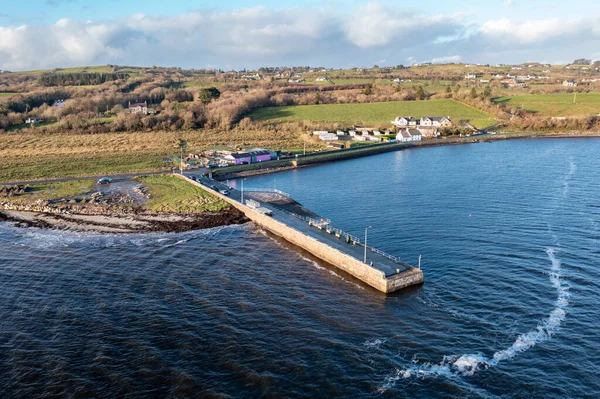 The pier in Mountcharles in County Donegal - Ireland. — Fotografia de Stock