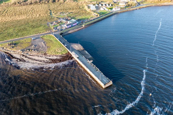 O cais em Mountcharles no Condado de Donegal - Irlanda. — Fotografia de Stock