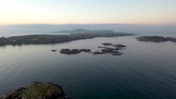 Flying from Kincasslagh to Cruit Island in County Donegal - Ireland — Vídeo de Stock