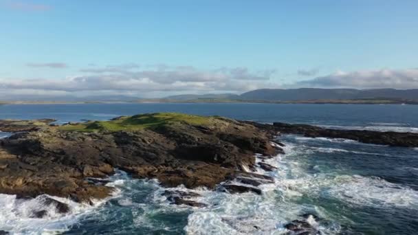 Güzel ada Inishbarnog Rossbeg, Donegal, İrlanda. — Stok video