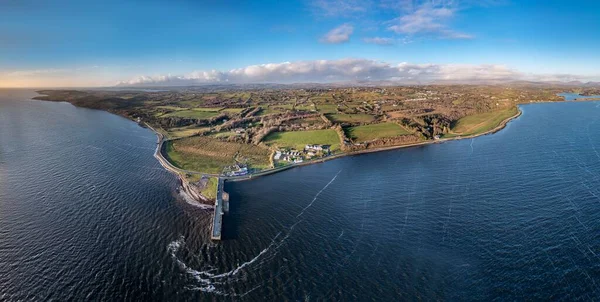 The pier in Mountcharles in County Donegal - Ireland. — Stock Photo, Image