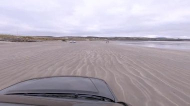 İrlanda 'nın Donegal ilçesindeki Rossnowlagh Sahili' nde