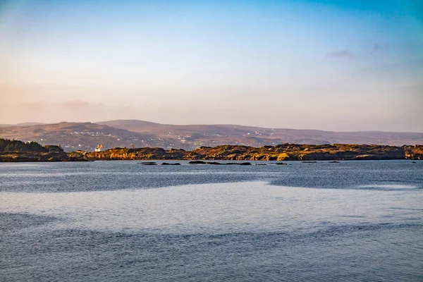 Красивое побережье в гавани Бертонпорта, Донегал - Ирландия — стоковое фото