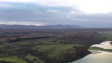 Dooey 'den Castlegoland' a doğru uçuyor, Portnoo 'dan County Donegal - İrlanda