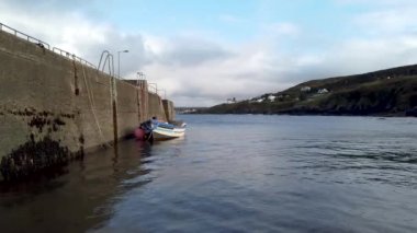 Donegal, İrlanda 'da Portnoo Limanı