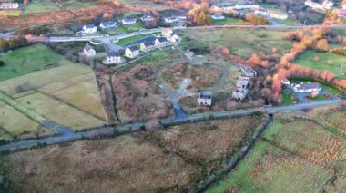 İrlanda 'nın Donegal ilçesindeki Glenties hava manzarası