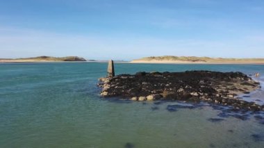 Donegal İlçesindeki Ballyness Körfezi 'nin havadan görünüşü - İrlanda