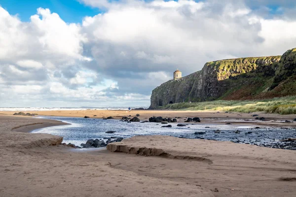 This is Downhill Beach in Northern Ireland — Stock Photo, Image