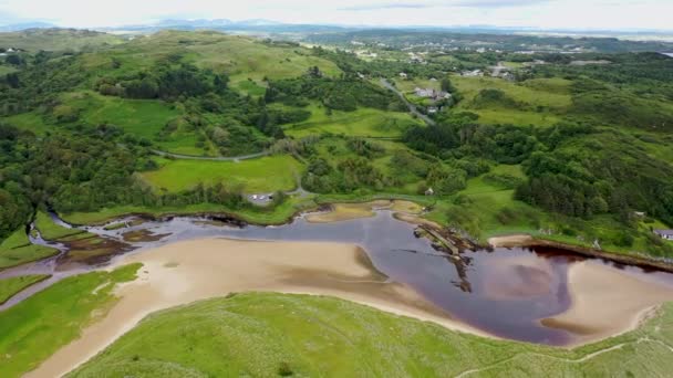 Aerial Mouth Fintragh River Fintra Beach Killybegs County Donegal Ireland — Video