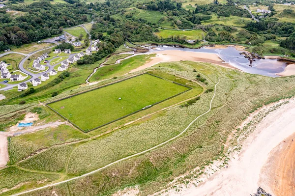 Aerial View Killybegs Gaa Pitch Fintra Beach Killybegs County Donegal — Stockfoto