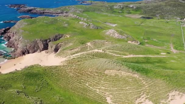 Letecký Pohled Pláž Murder Hole Oficiálně Nazývanou Boyeghether Bay Hrabství — Stock video