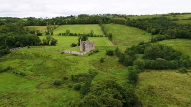 Enniskillen 'den Güzel Monea Şatosu, Fermanagh İlçesi, Kuzey İrlanda.