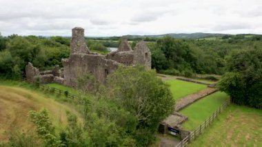 Enniskillen 'in güzel Tully Şatosu, Kuzey İrlanda' daki Fermanagh İlçesi.