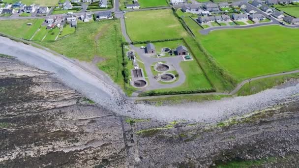 Enniscrone County Sligo Ireland August 2022 Plant Cleans Water Enniscrone — kuvapankkivideo