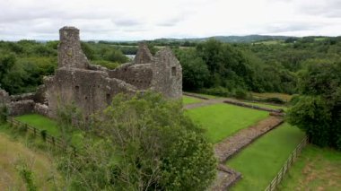 Enniskillen 'in güzel Tully Şatosu, Kuzey İrlanda' daki Fermanagh İlçesi.