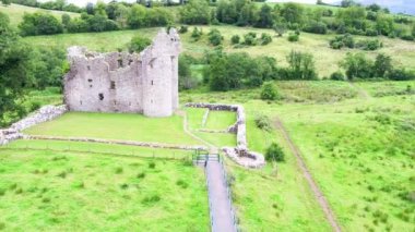 Enniskillen 'den Güzel Monea Şatosu, Fermanagh İlçesi, Kuzey İrlanda.