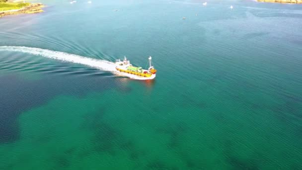 Arranmore County Donegal Ireland August 2022 Red Arranmore Ferry Leaving — Video Stock