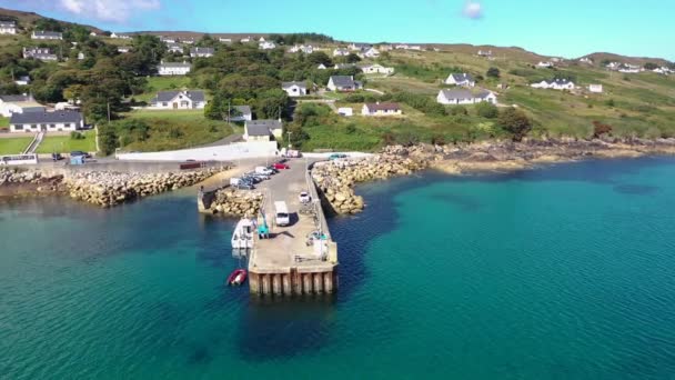 Arranmore County Donegal Ireland August 2022 Supervalu Van Delivering Leabgarrow — Vídeo de stock