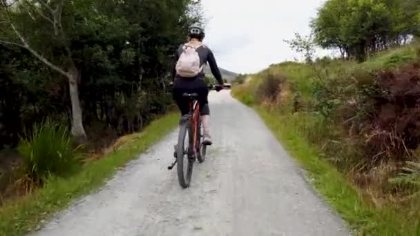 Beautiful Lady Cycling Her Mountain Bike County Donegal Ireland — Stock Video