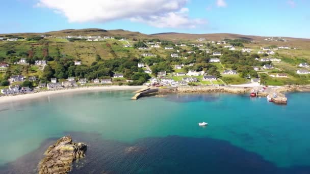 Aerial View Pier Leabgarrow Arranmore Island County Donegal Republic Ireland — Stok video