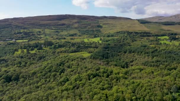 Vista Aérea Ardnamona Por Lough Eske Donegal Irlanda — Vídeo de Stock