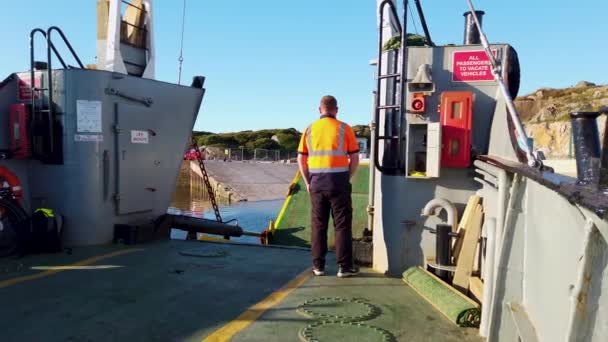 Arranmore Condado Donegal Irlanda Agosto 2022 Ferry Rojo Arranmore Abre — Vídeo de stock