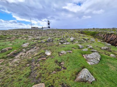 Tory Adası 'ndaki Deniz Feneri, Donegal İlçesi, İrlanda Cumhuriyeti.