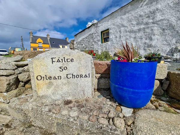 Skriva Sten Välkomna Besökare Irländska Tory Island County Donegal Republiken — Stockfoto