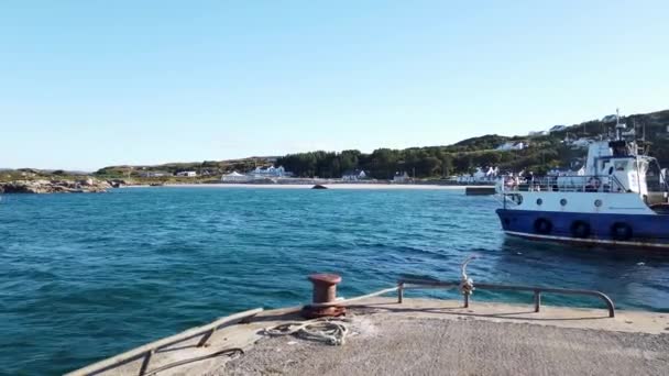 Arranmore County Donegal Irlande Août 2022 Ferry Bleu Quitte Arranmore — Video