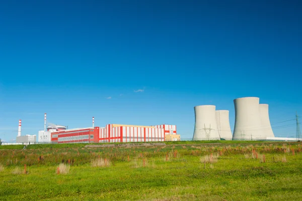 Nucler електростанція — стокове фото