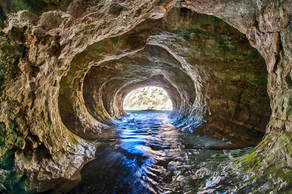 Corriente de la cueva — Foto de Stock