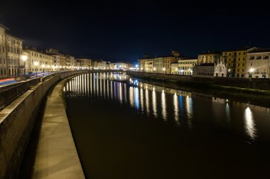 gece pisa